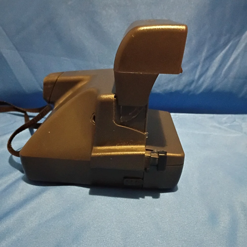 Vintage Polaroid One Step Close Up 600 Instant Film Camera With Strap - Picture 3 of 7